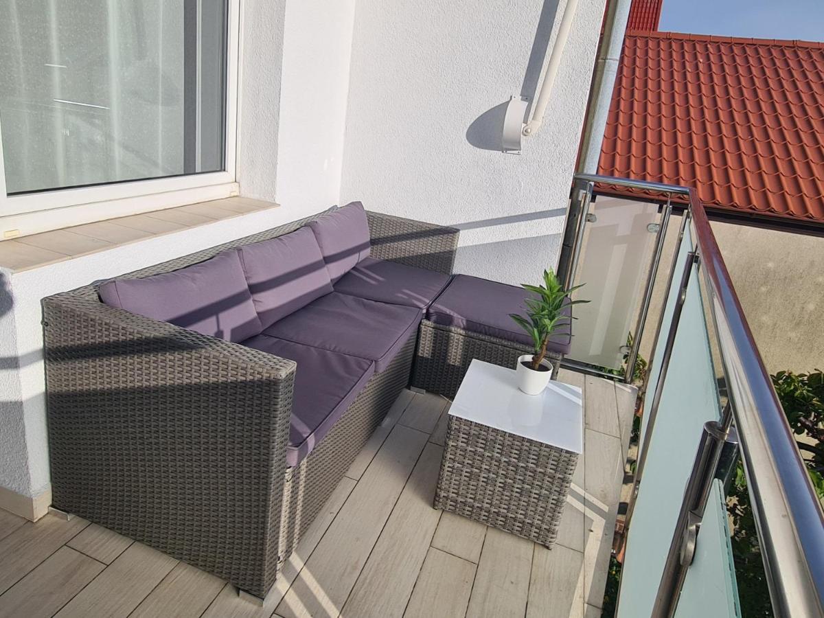 Apartament W Helu Exterior foto